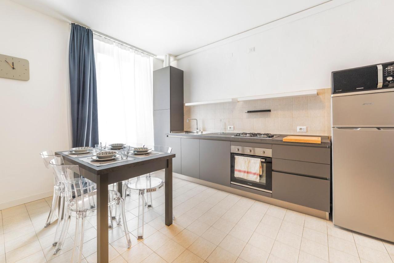 Roomy Apartment Close To Subway M5! Milano Dış mekan fotoğraf