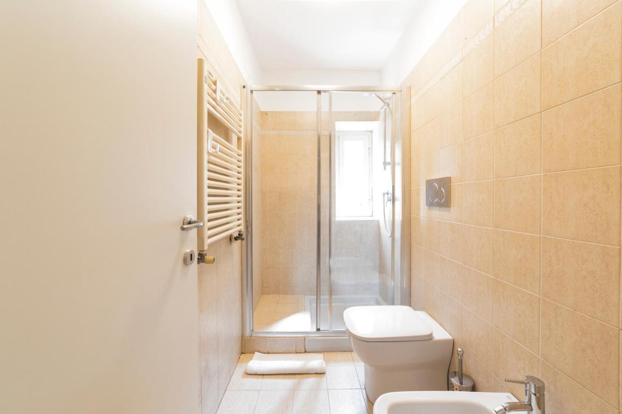 Roomy Apartment Close To Subway M5! Milano Dış mekan fotoğraf