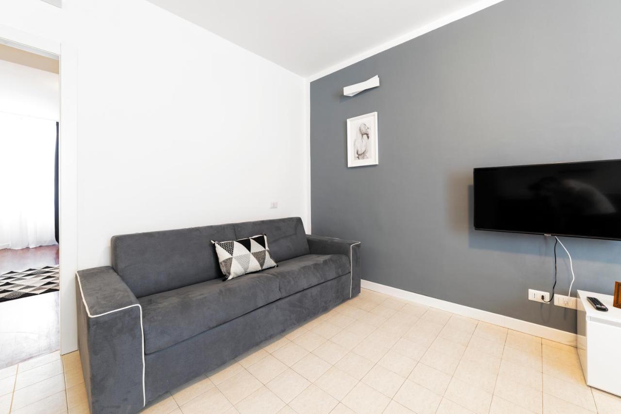 Roomy Apartment Close To Subway M5! Milano Dış mekan fotoğraf