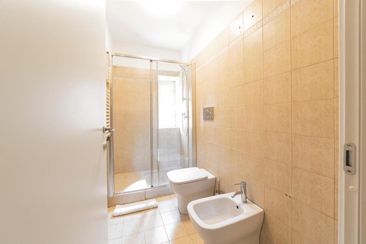 Roomy Apartment Close To Subway M5! Milano Dış mekan fotoğraf